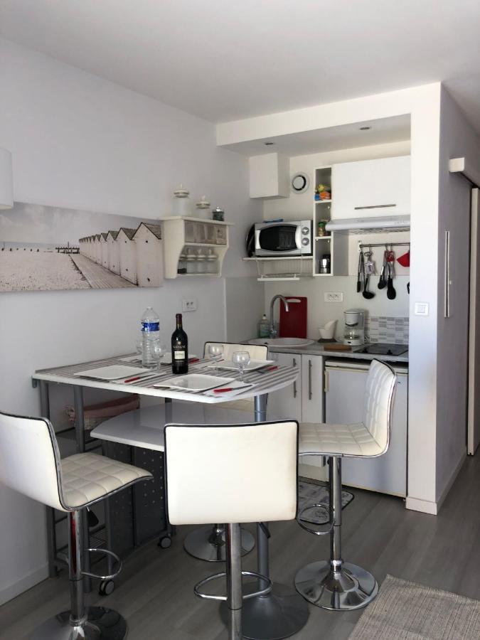Charmant Studio A Cros De Cagnes Exterior foto